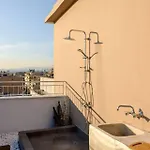 Skyloft - Location & Private Roof Garden