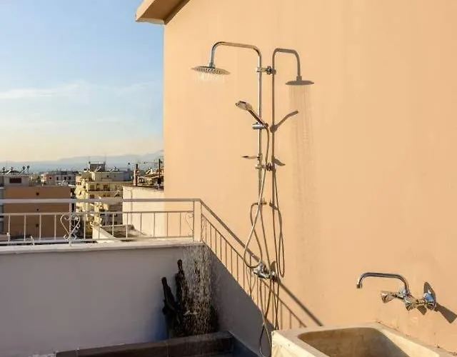 Skyloft - Location & Private Roof Garden